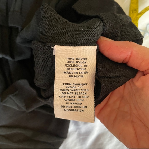 Nanette Lepore Black Ruffle Sleeve Sweater Dress Sz Small - Picture 12 of 12